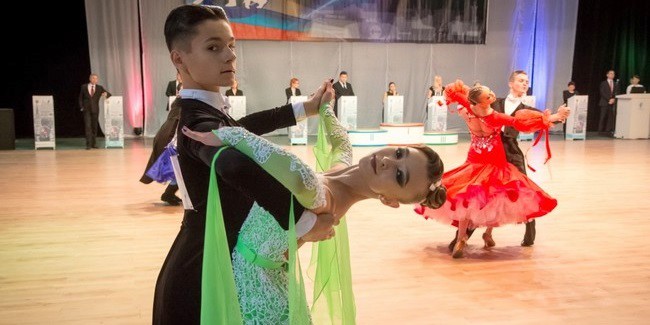 Омичи матвей осетров и ева германн выиграли первенство россии по танцевальному спорту