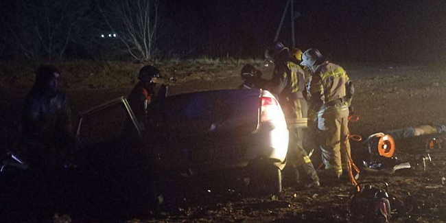 При столкновении автомобиля «Лада Гранта» и Mercedes погибли двое взрослых и ребёнок