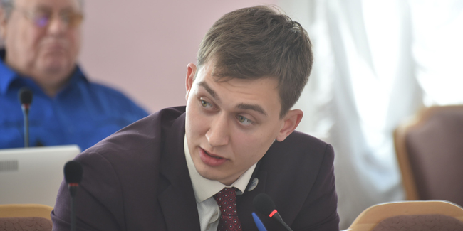 Из омска массово уезжают даже члены молодежного парламента