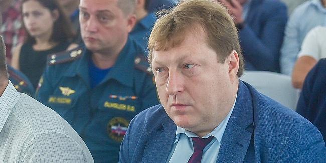 Объявлен в федеральный розыск экс-советник губернатора Омской области Александр ЧЕТВЕРИКОВ