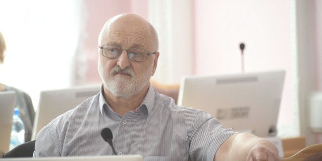 Александр дмитренко: «если на рынке много помидоров (то бишь земельных участков) и их никто не покупает, значит цена явно завышена»