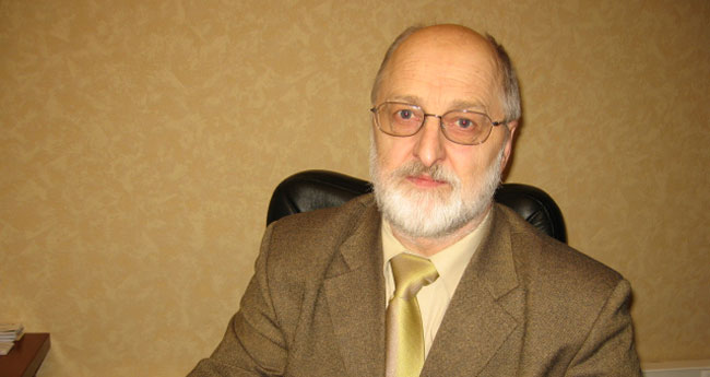 Александр дмитренко: «если наличие тайной договоренности между зао «инвест-аудит» и исполнителем работ по государственной кадастровой оценке официально подтвердится, это будет означать крайнюю непорядочность обеих сторон»