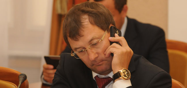 Губернатор опять недоволен минтрансом