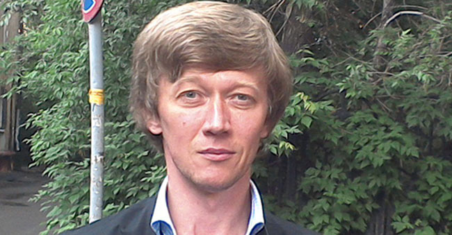 Сергей ховатов: «к медведовскому приезжают со словами: «дайте показания на полицейских, и мы на следующий же день выйдем в суд с ходатайством об изменении меры пресечения на домашний арест»