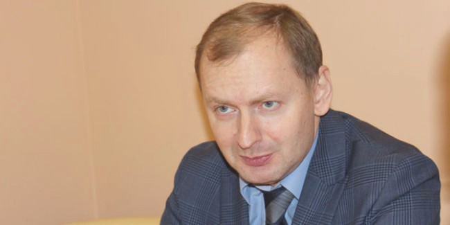 Полномочия вижевитовой разделили между новоселовым и компанейщиковым