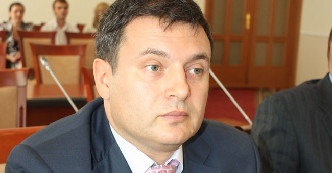 Горсовету не дает покоя недооформленное Омскэлектро