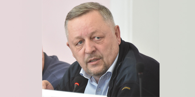 В омске бывшие общежития продолжают разрушаться