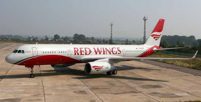 Титарев пообещал red wings скидки на обслуживание в омском аэропорту