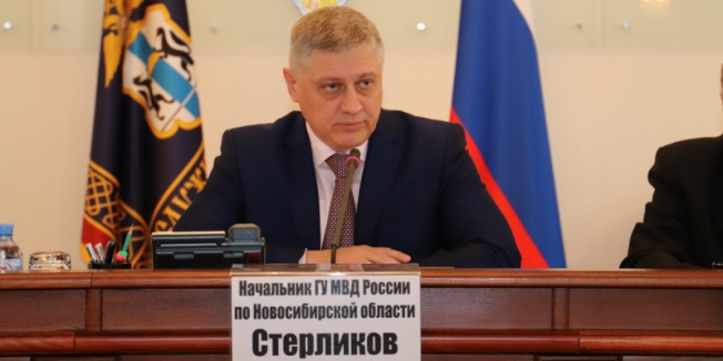 Бывший первый зам начальника омского увд просится в отставку из новосибирска
