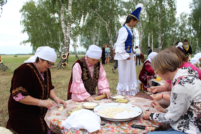 В каразюк за казахским колоритом