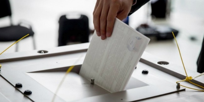 Полиция проверяет, законно ли провели досрочное голосование на ряде избирательных участках Калачинского района