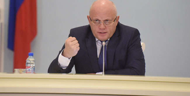 Виктор назаров отдал министров на откуп своим замам