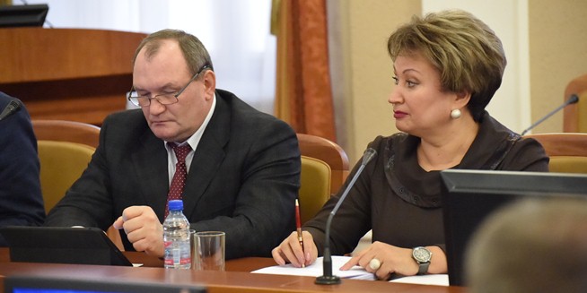 Отдельные члены омского правительства подтвердили свои отставки