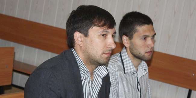 В суд по делу омского депутата мавлютова принудительно собирают свидетелей