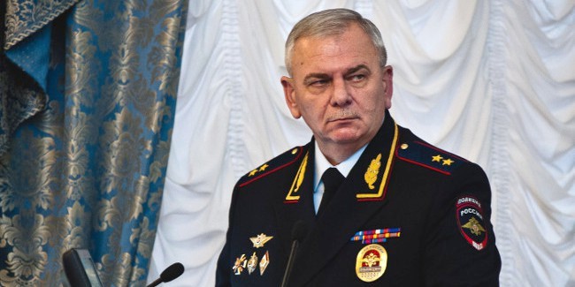 Владимир путин отправил в отставку главу полиции омской области юрия томчака