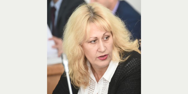 У депутата омского горсовета елены свешниковой арестовали автомобиль