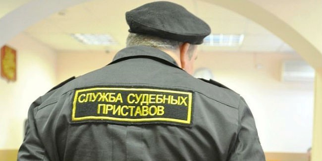 В Омске начинают судить за аферы судебного пристава-исполнителя Евгения ГУРЬЕВА