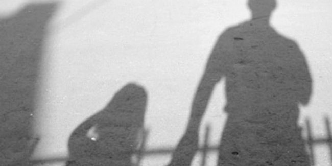 В омске начали судить педагога-фотографа андрея москаленко по обвинению в педофилии