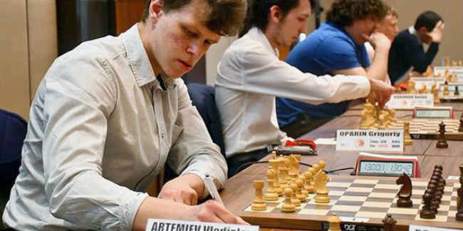 Омич АРТЕМЬЕВ помог сборной России по шахматам выиграть первую онлайн-Олимпиаду ФИДЕ