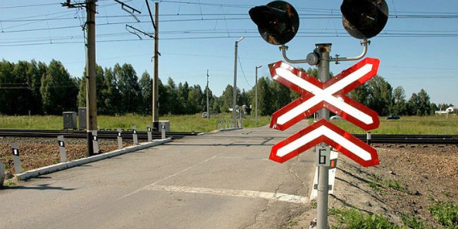В Омской области основательно отремонтировали 22 железнодорожных переезда