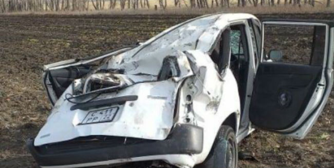 В Омской области вылетел в кювет угонщик автомобиля Toyota: тяжело травмированы пять человек
