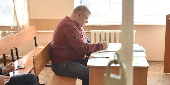 Суд взял под стражу баженова за обман главы депимущества мэрии омска