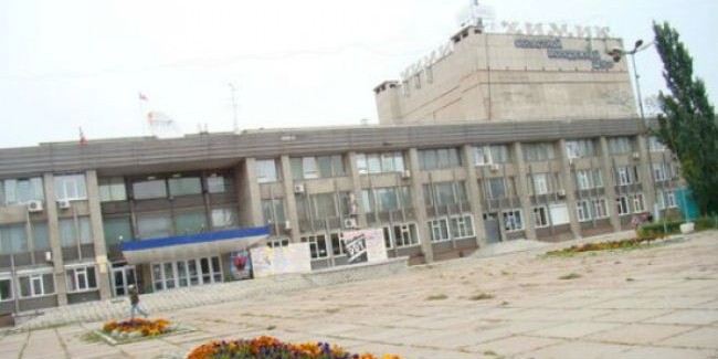 Спустя 15 месяцев снят запрет на эксплуатацию здания молодёжного центра «химик» в омске
