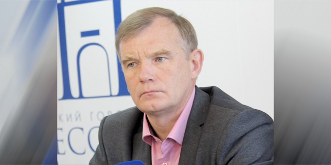 На шести магистралях омска будут запрещены левые повороты