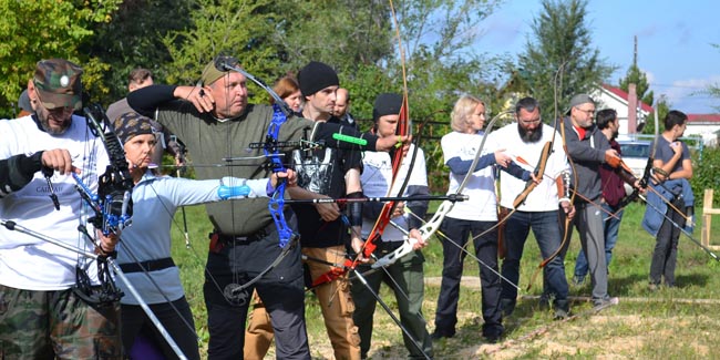 Определены победители I чемпионата Омской области по стрельбе из лука в трёх дисциплинах