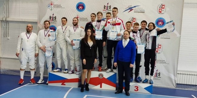 Омские шпажисты выиграли два «серебра» межрегионального турнира