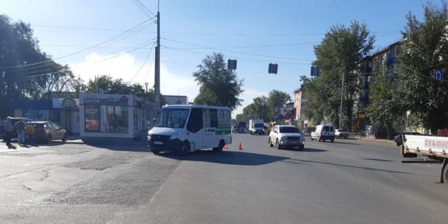 В Омске водитель маршрутки «ГАЗель Некст» сбил 83-летнего пешехода