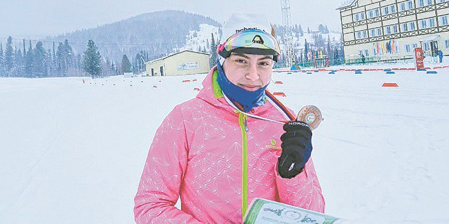Омская лыжница Карина ГОНЧАРОВА выиграла второе «серебро» – теперь командное