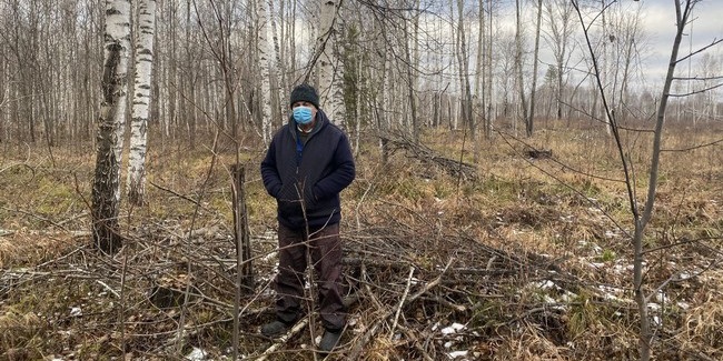 Виталий ЧЕТВЕРИКОВ не признал свою вину в уничтожении берёз в Омской области