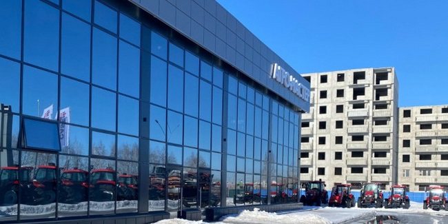 Семейная фирма ЗАБОЛОТСКИХ ввела в эксплуатацию торговый комплекс в Омске