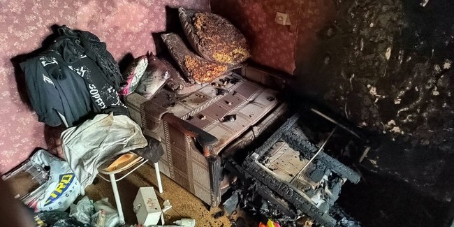 После пожара в квартире дома на проспекте Королева в Омске погиб 7-летний мальчик