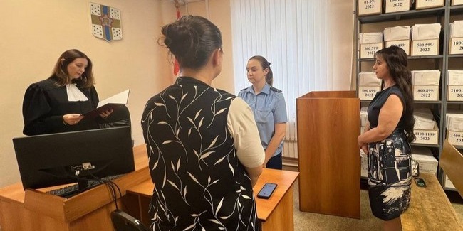 Бывшую невестку экс-губернатора Омской области оштрафовали на полмиллиона рублей