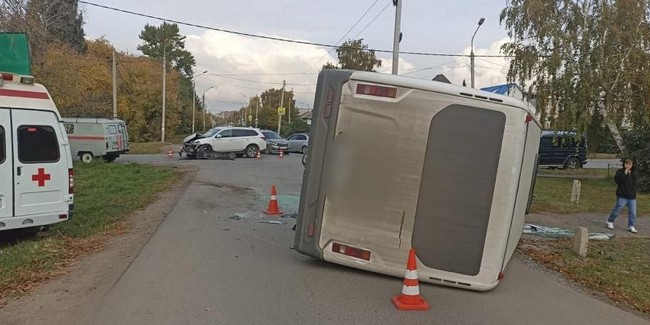 Водитель Mitsubishi Илана КОГАН признала вину в ДТП с переворотом пассажирской «ГАЗели»