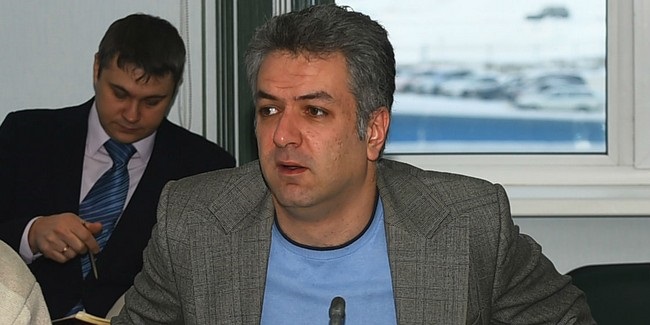 Бывший руководитель омской «ава компани» уверяет, что суд арестовал не его квартиры
