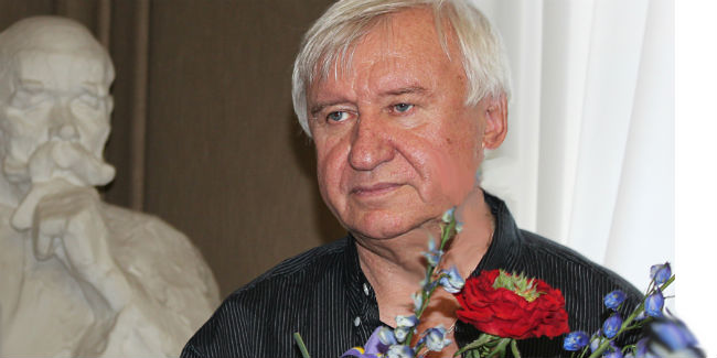 Народный художник принял народных фотографов омска