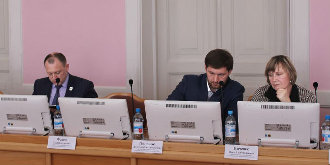 Депутаты искали коррупционную составляющую в возврате приватизированного жилья муниципалитету