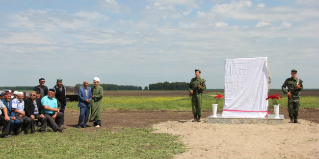 В Исилькульском районе открыли памятники участникам Великой Отечественной войны