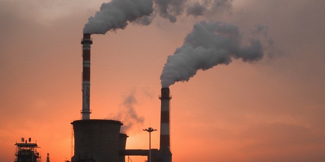 Министр экологии региона признал: 6 августа в Омске произошел самый масштабный выброс загрязняющих веществ за последние годы