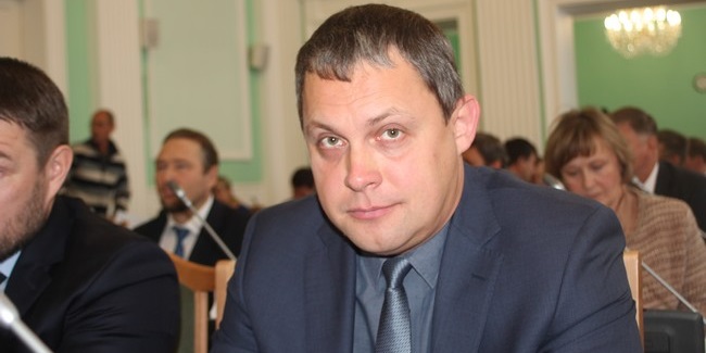 Финансово-бюджетный комитет вместо юрия федотова возглавил сергей грушичев