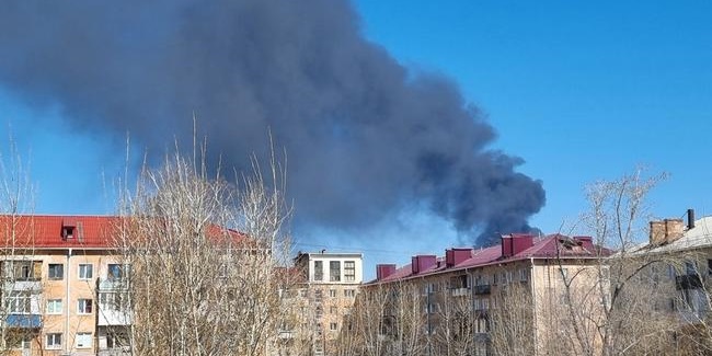 Роспотребнадзор заявил, что вчерашний пожар на Красноярском тракте не повлёк загрязнение воздуха в Омске