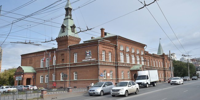 В Омске начали обсуждать введение туристического налога