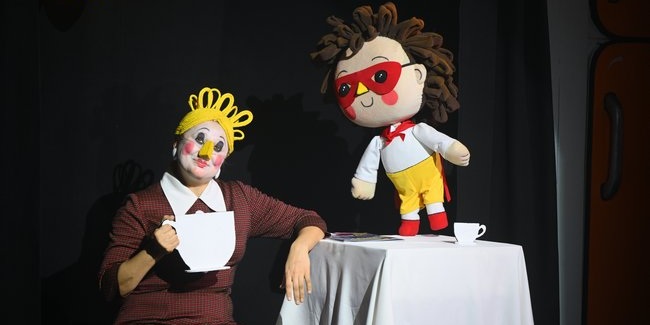 В театре «Арлекин» поставили спектакль о том, как важно смотреть и видеть