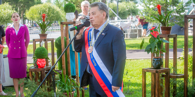 В Омске появился 34-й почётный гражданин