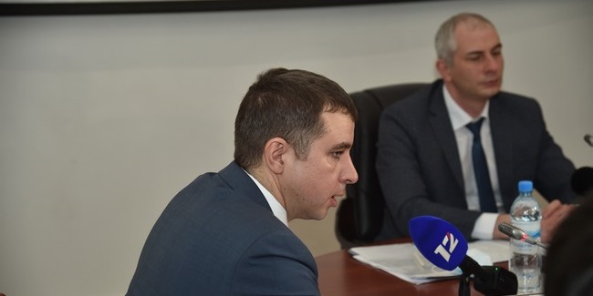 В 2021 году администрация омска намерена выполнить двойную нагрузку по ремонту дорог