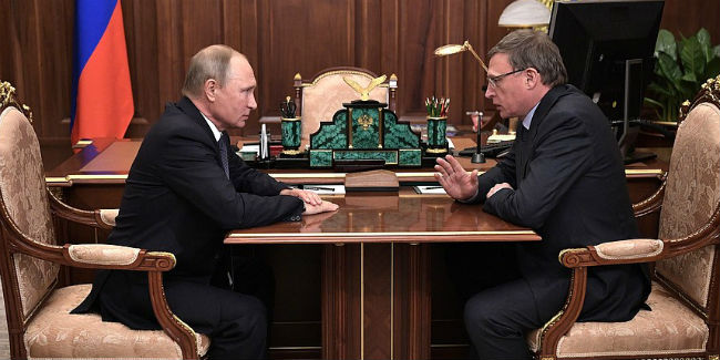 Путин принял отставку губернатора омской области