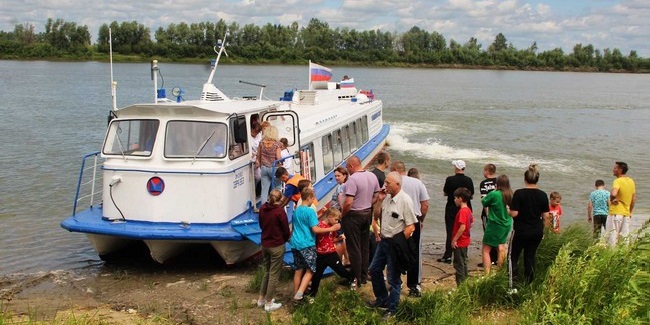 Пассажирские перевозки по Иртышу на линии Омск – Большеречье увеличились